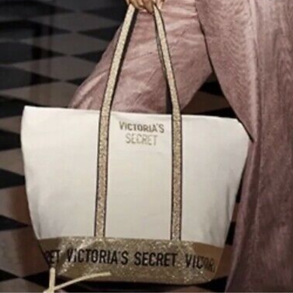 NWT! VS Gold tote